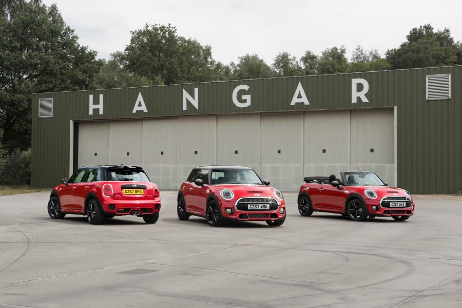 Mini Cooper S Works 210 (F56) 2017 года  (UK) (фото 4 из 9)